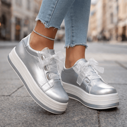 Sneakersy Miralyn na platformie