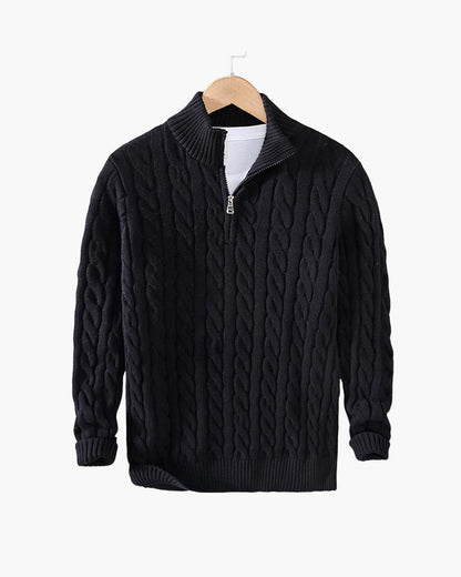 Sweter warkoczowy z półzamkiem