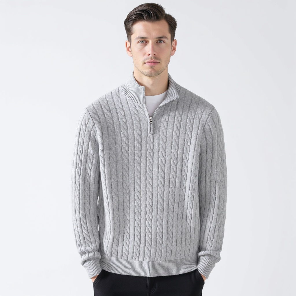 Sweter warkoczowy z półzamkiem