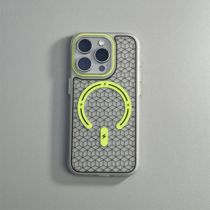 Etui Volt Snap na iPhone